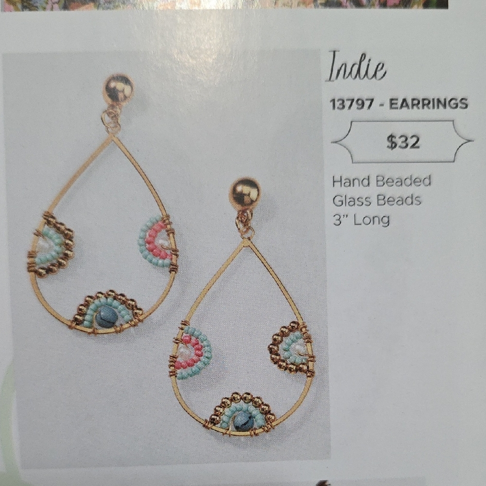 NWT Parkl Lane Gold and Multicolor Beaded Earrings